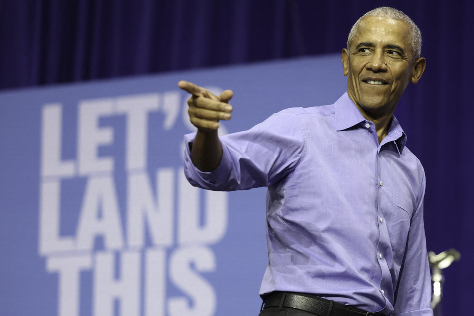 Obama hits campaign trail in Virginia and New Jersey ahead of key state elections