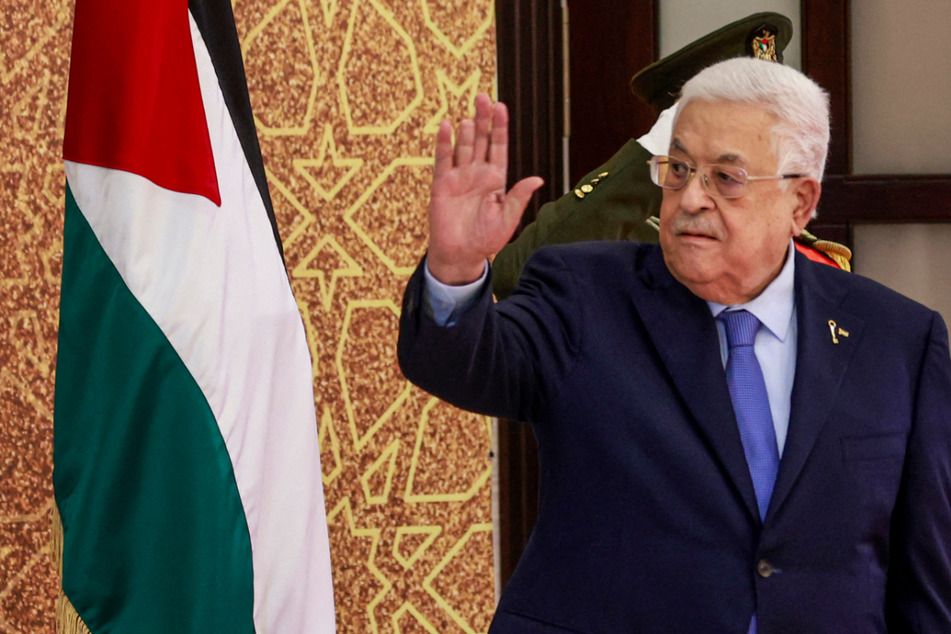The Palestinian Authority will "reconsider" its relationship with the US after Washington vetoed a Palestinian bid for full UN membership.