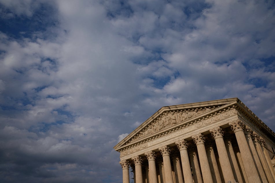 Supreme Court Justice Samuel Alito gave challengers to the 2000 FDA approval of mifepristone until Tuesday at noon to respond.