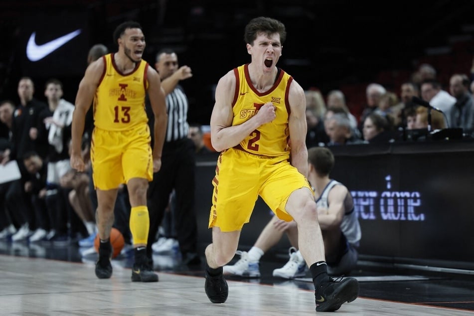 When Caleb Grill's (r.) Twitter post made its rounds on social media, college basketball fans flocked to his post to share words of encouragement and support.
