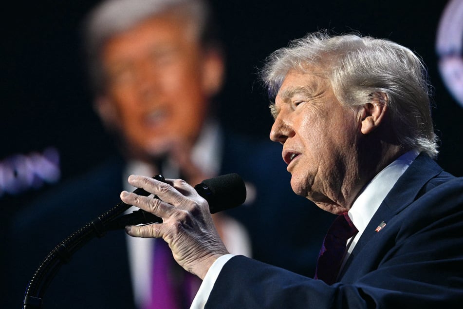 Trump drops major announcement on Iran hours before ceasefire deadline