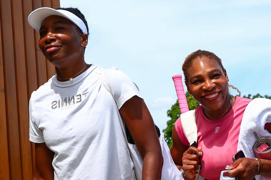 Tennis legends Venus (l) and Serena Williams will reunite on the court for