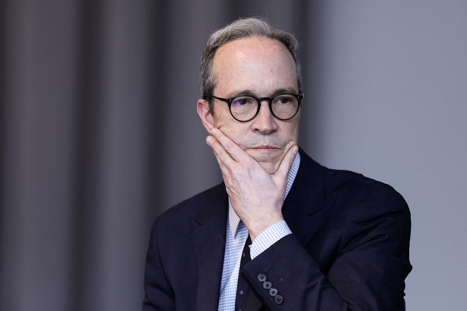 Jim Walden speaks during a New York City mayoral forum at the Columbia Journalism School on April 14, 2025.