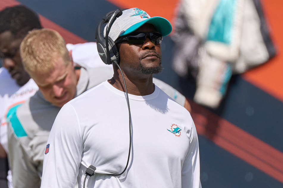 Dolphins head coach Brian Flores doesn't seem to believe Texans QB Deshaun Watson would fit in with his team's policy of "high character."