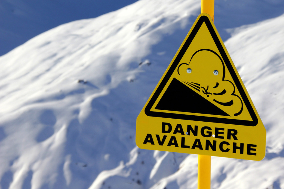 Several people found safe after going missing in avalanche at Nevada ski resort hit by storm
