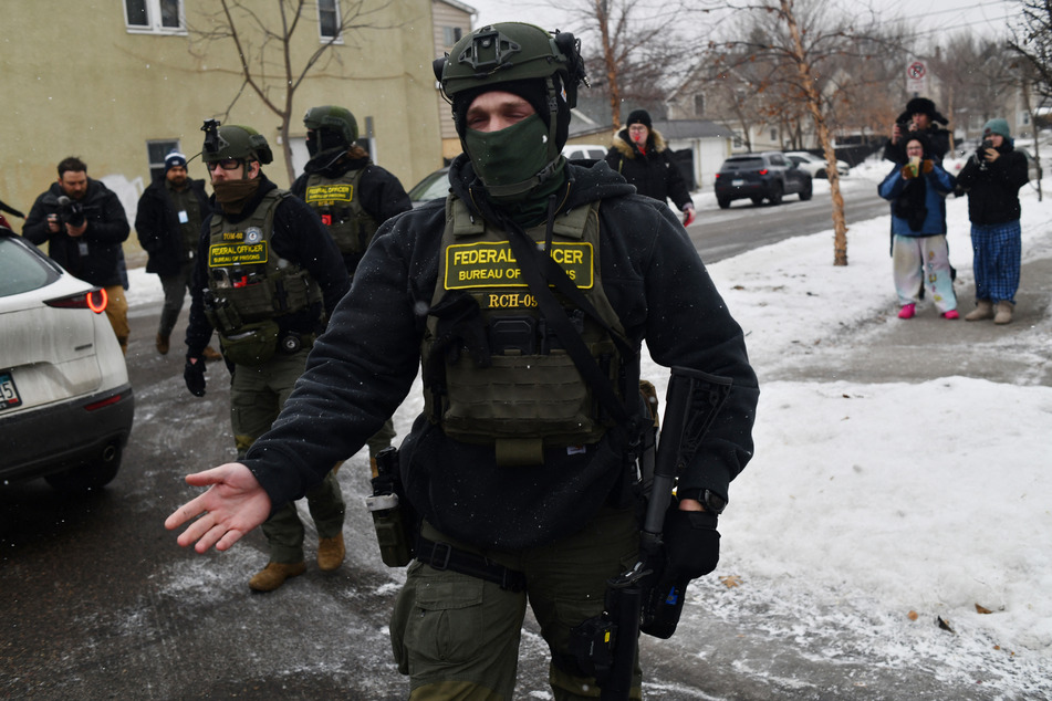US Immigration and Customs Enforcement reportedly detained a father and his five-year-old son after using the child as "bait."