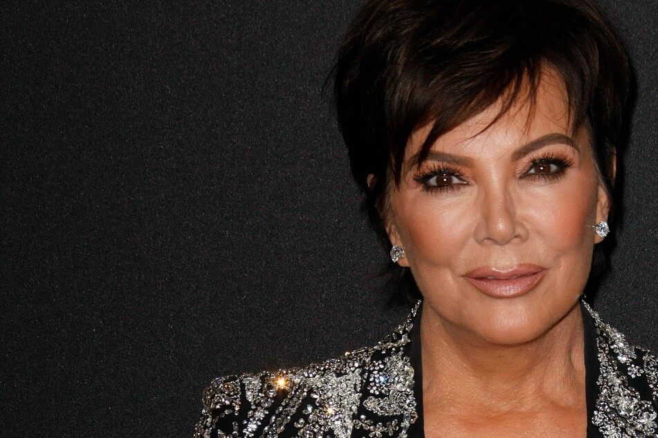 Trouble for the Kardashians: Kris and Kourtney allegedly sexually harassed employees!