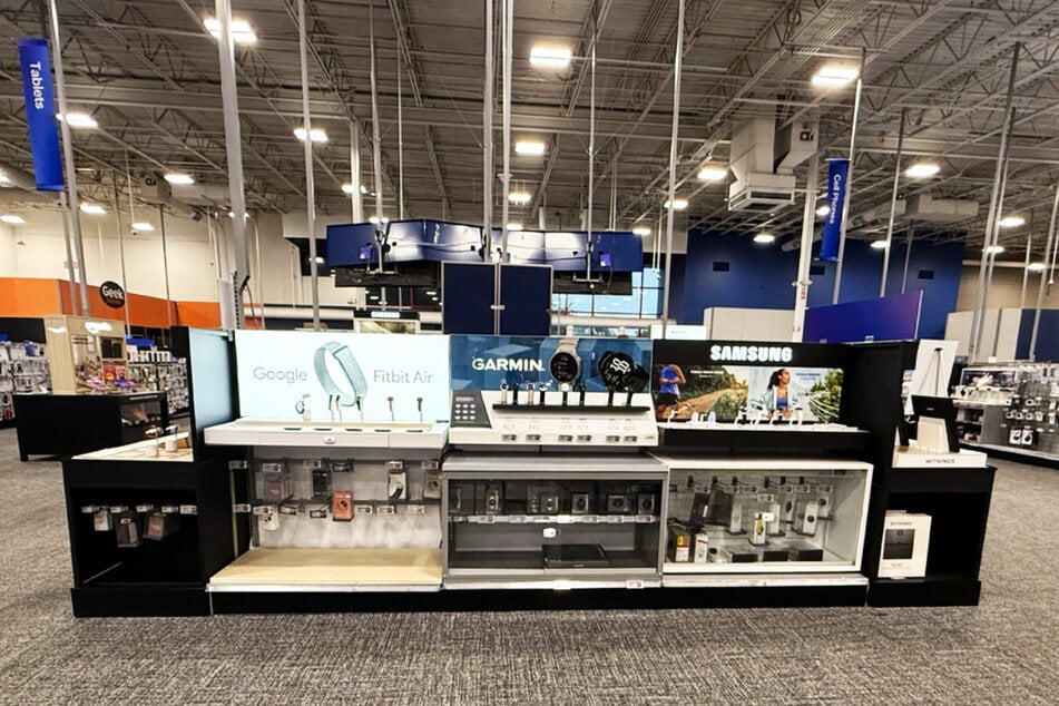 Bargain hunters are rushing to Best Buy for these deals on Thursday, October 8