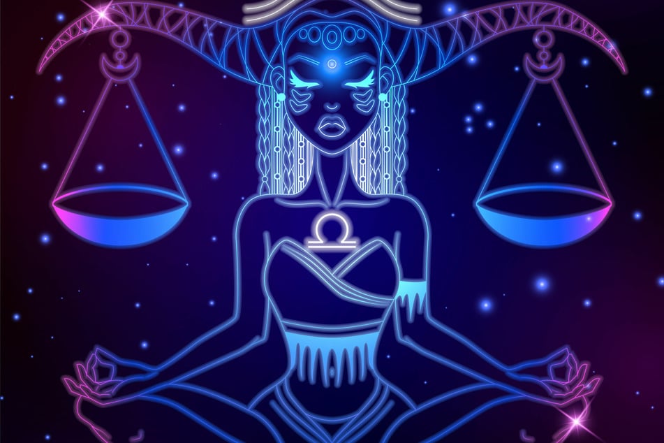 How does Libra's monthly horoscope for December 2022 look for you?