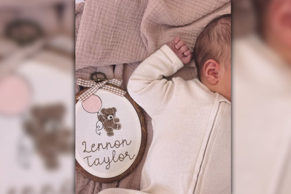Little Lennon Taylor Lautner came into the world just over a week ago.