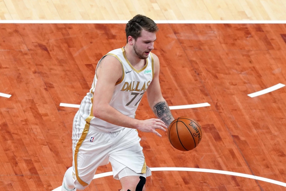 NBA: Kevin Durant goes cold as Nets drop fourth in a row with loss to Mavs