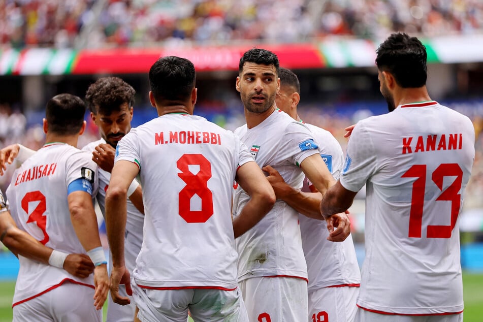 Iran leave locker room note thanking LA for World Cup "hospitality"