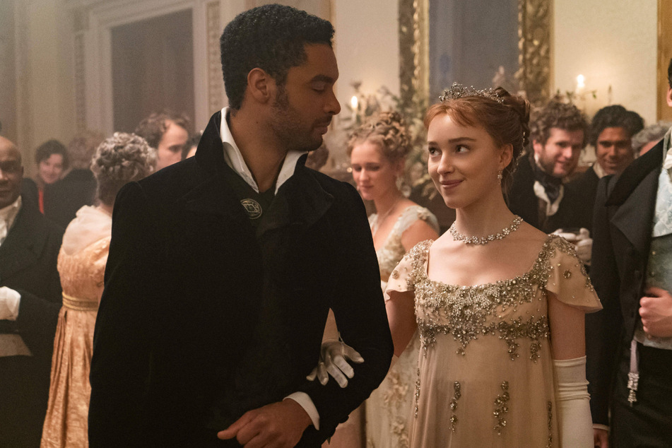Season one's love interests Rege-Jean Page (l.) as Simon Basset and Phoebe Dynevor (r.) as Daphne Bridgerton created enough on-screen chemistry to leave fans wanting more from the Duke of Hastings.