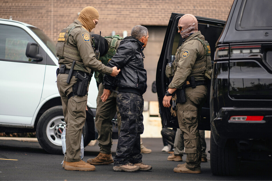 An appeals court in Illinois ruled on Thursday to block a lower court's orders to release hundreds of immigrants recently arrested in Chicago.