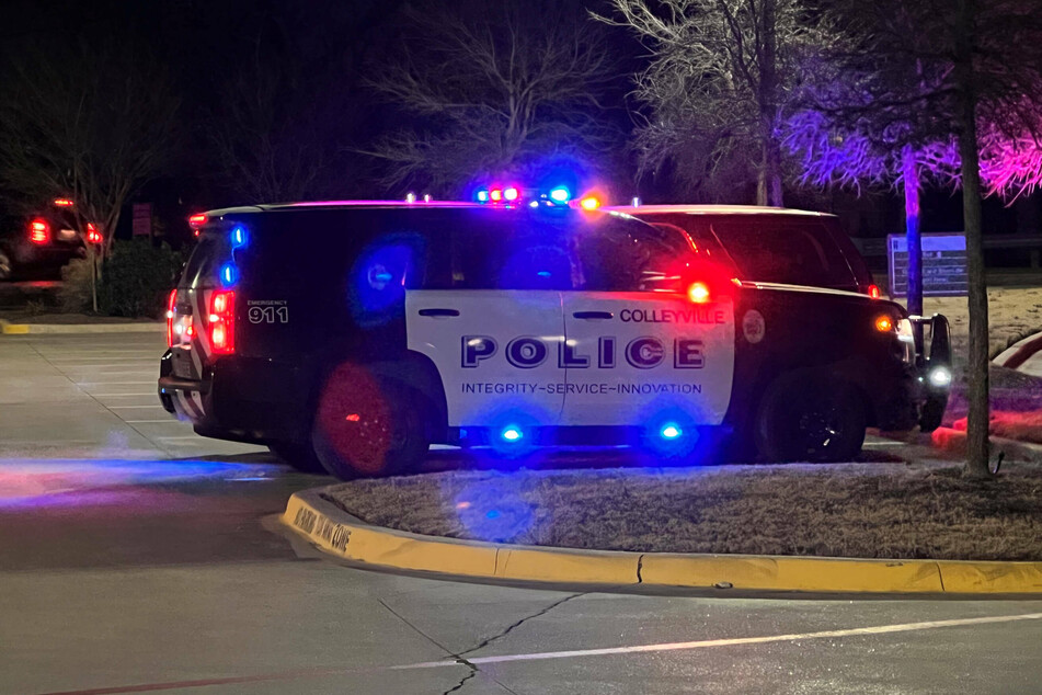 Texas synagogue hostage-taking leads to two arrests in UK