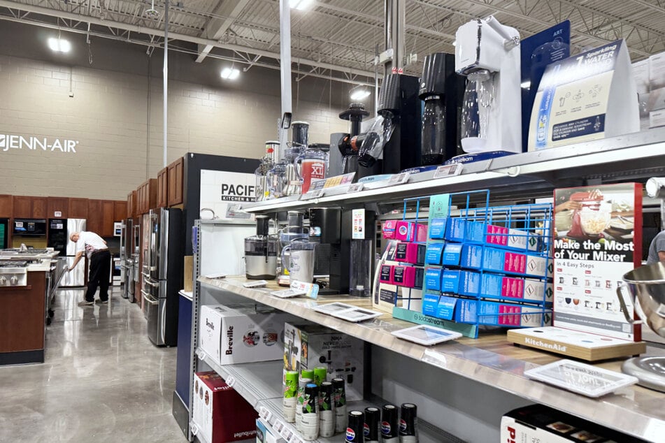 Because of these deals, everyone is rushing to Best Buy on Saturday, August 8