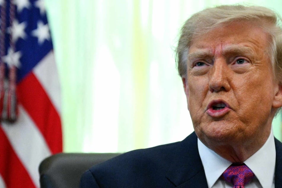 Trump threatens NBC reporter Kristen Welker with "punishment" for her coverage of midterm elections