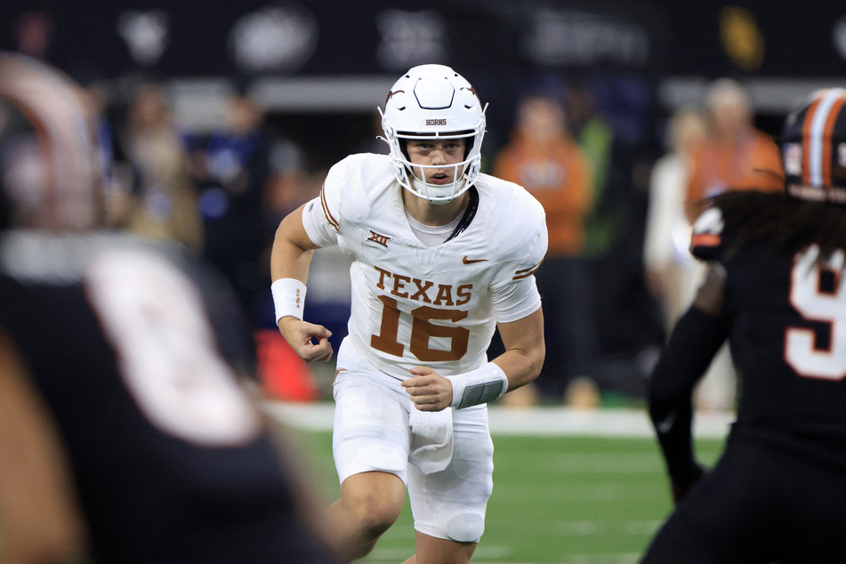 How would Arch Manning fare for Texas in the Sugar Bowl?