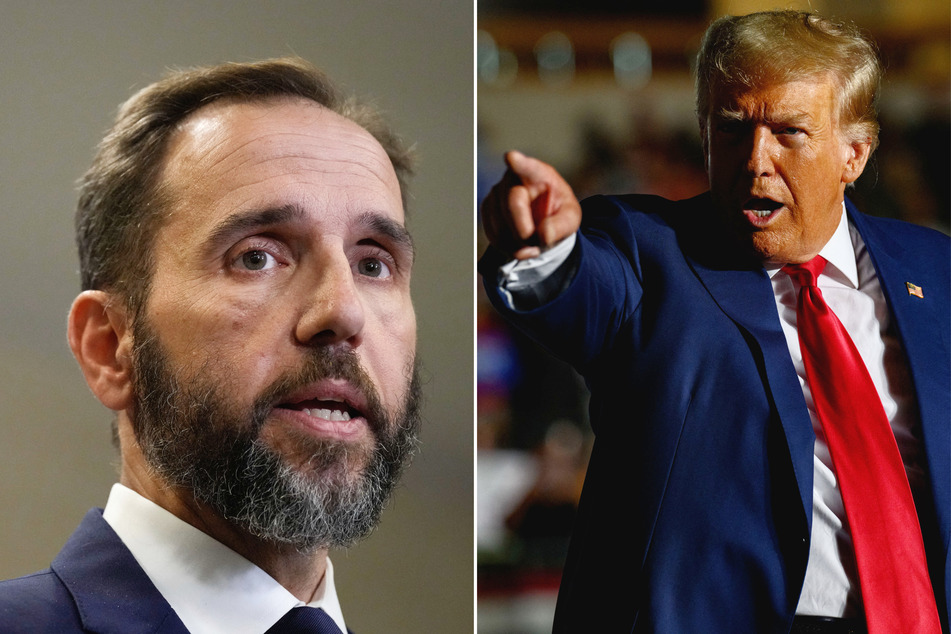 Donald Trump launches challenge to protective order in 2020 election case