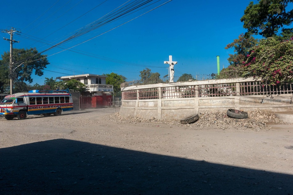 Haiti gang releases two of the 17 kidnapped US missionaries