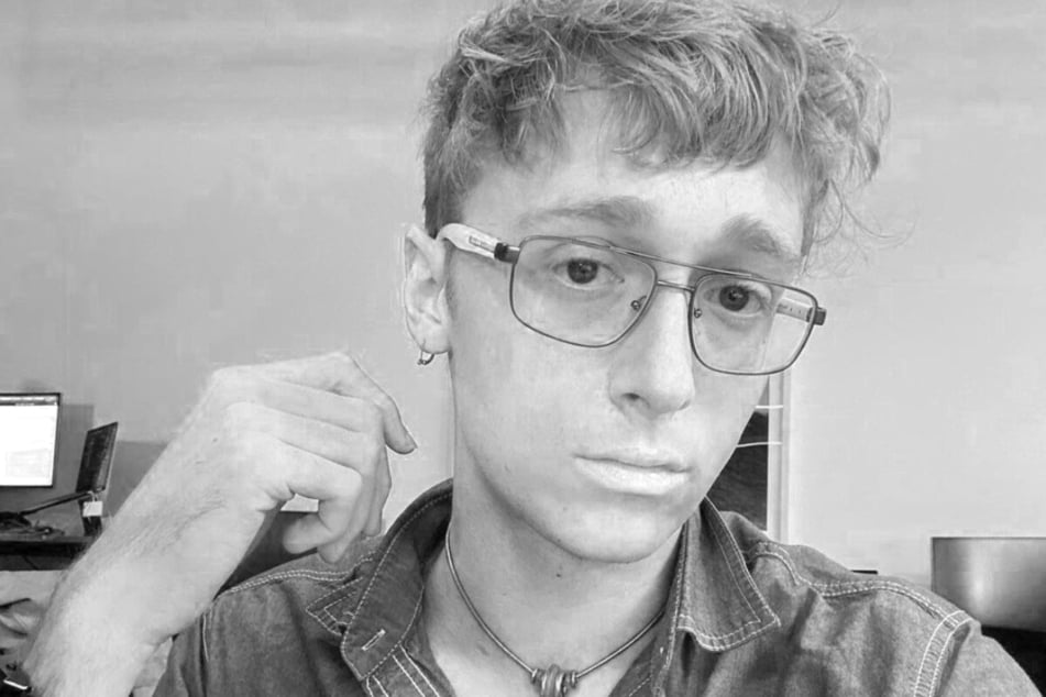 Social media mourns the loss of Vine legend Adam Perkins