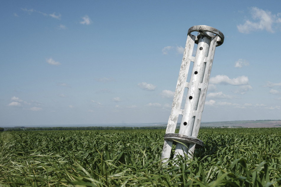 US set to provide Ukraine with hugely controversial cluster munitions