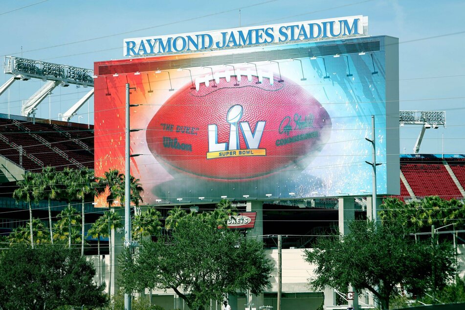 Countdown to Super Bowl begins as Tampa Bay makes NFL history