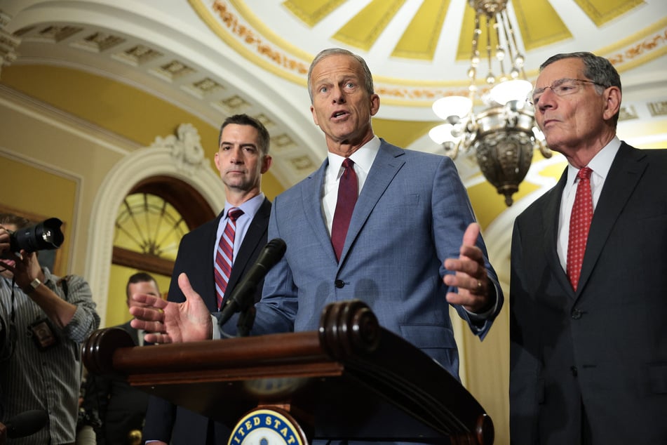 Trump narrowly allowed to continue Iran war after latest Senate war powers resolution fails