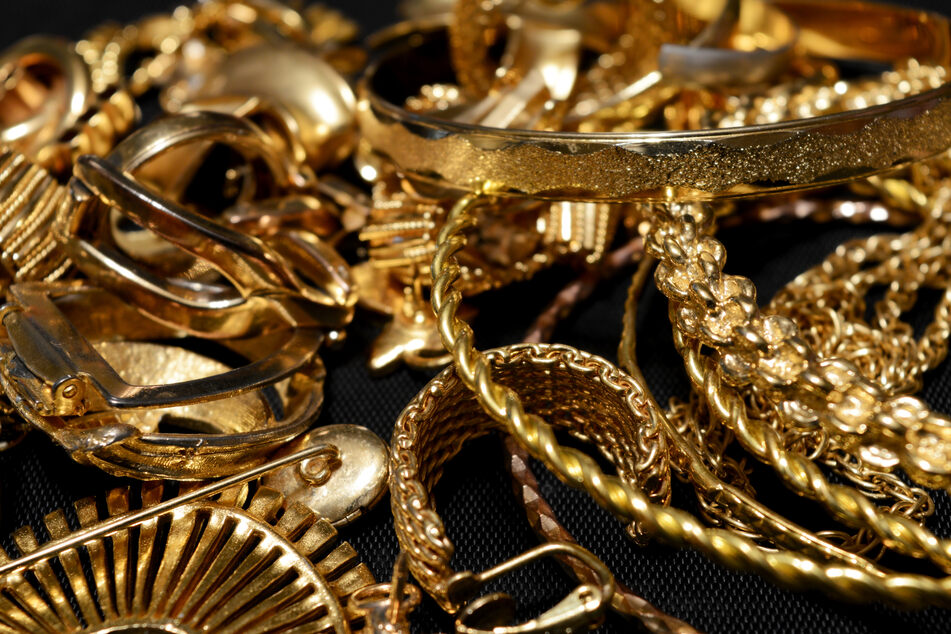 Jewelry stolen from an armored truck in California reportedly worth millions
