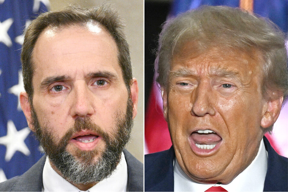 A recently unsealed court motion revealed that authorities, led by special counsel Jack Smith's (l.) probe, filed eight search warrants against Donald Trump during the classified documents investigation.