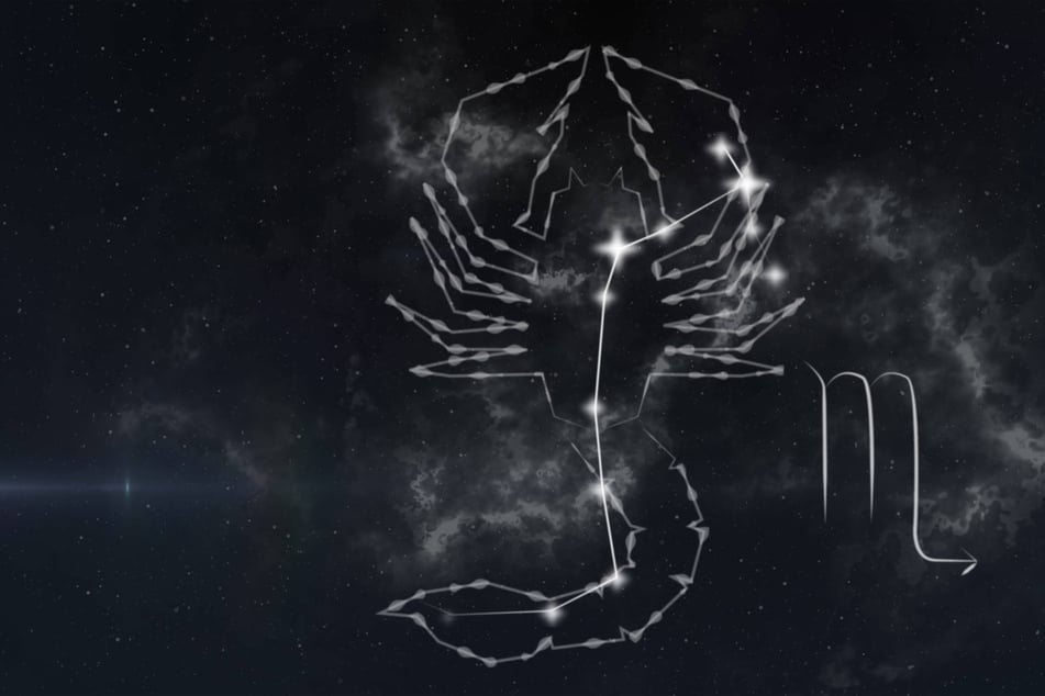 Free Scorpio monthly horoscope for August 2025