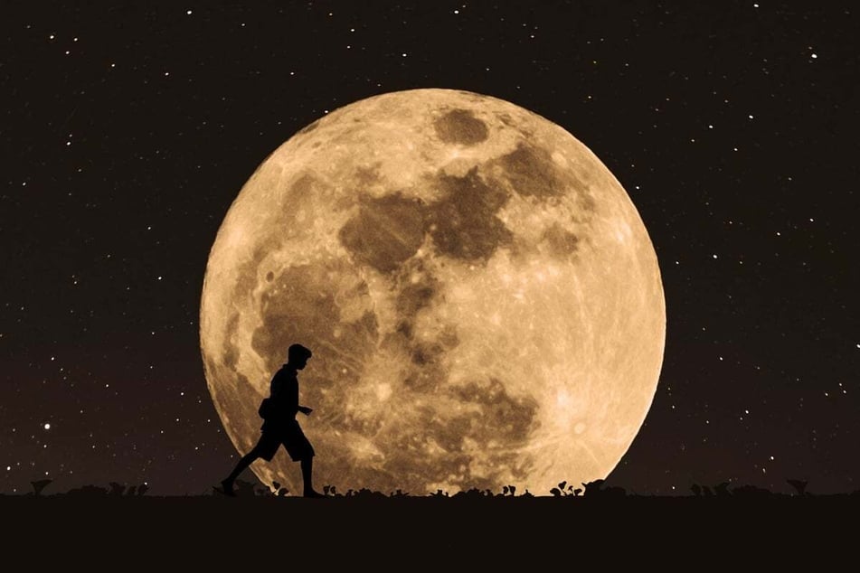 Your personal and free daily horoscope for Friday, 4/17/2026.