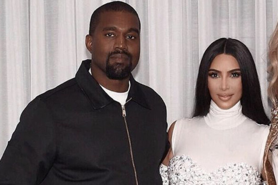 Kanye "Ye" West begged Kim Kardashian to come back to him during his Perfomance at the Free Larry Hoover benefit concert on Thursday.
