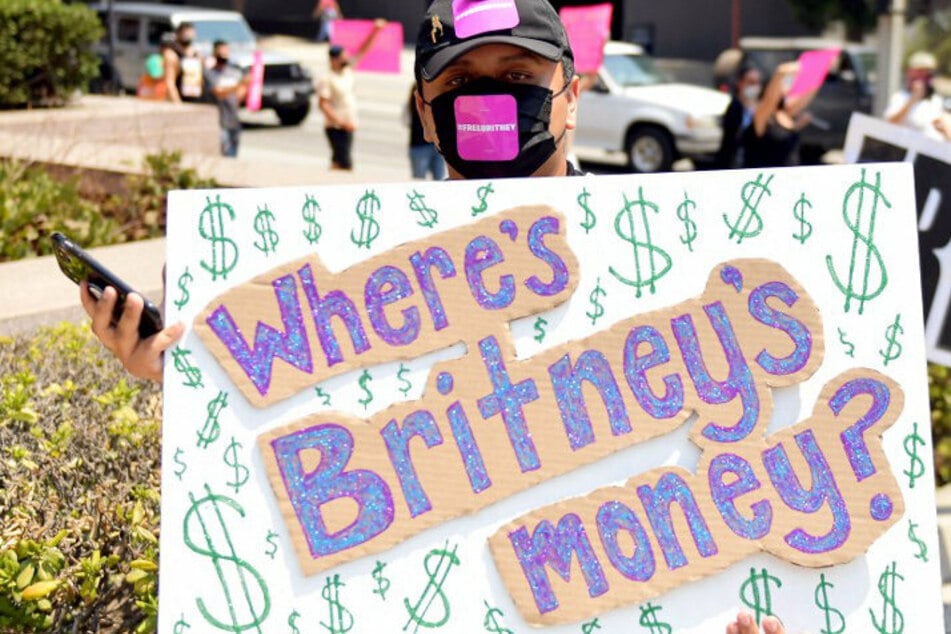 Britney's lawyers say Jamie Spears made a shocking amount of money from her conservatorship
