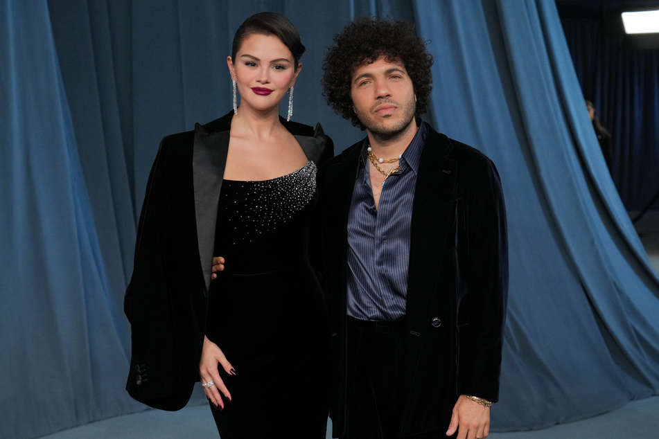 Selena Gomez (l.) and Benny Blanco have been a couple for three years now.
