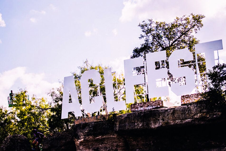 The ACL Festival lineup is here and music lovers are living!