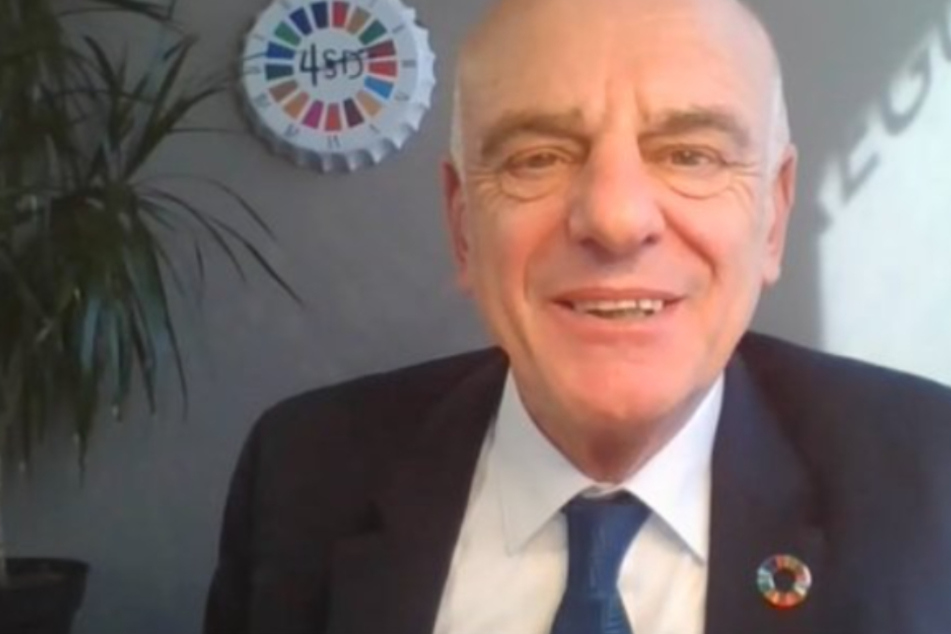 WHO doctor says lockdowns should not be main coronavirus measure