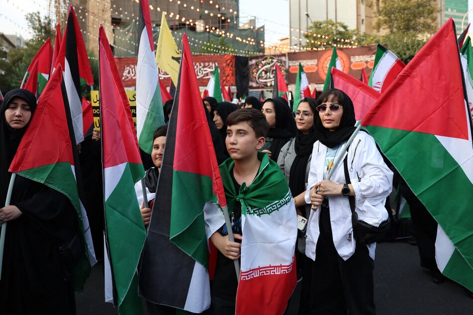 Iran rejects Trump's plan to "forcibly displace" Palestinians from Gaza