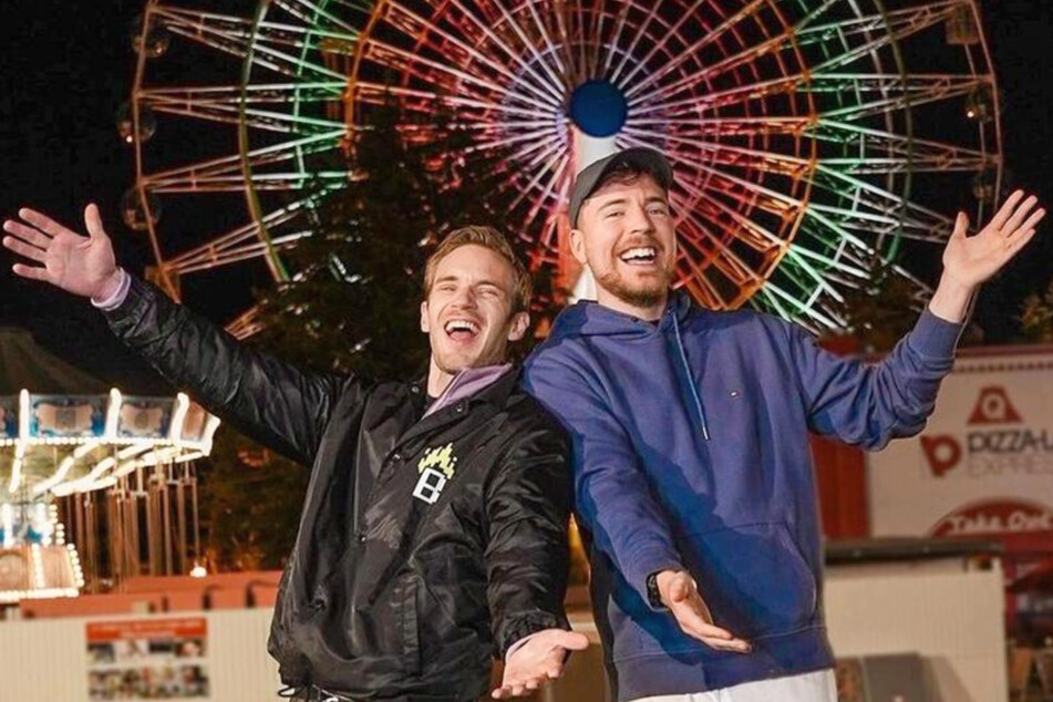 YouTube's biggest stars - MrBeast and PewDiePie - met for the first time, sparking speculations from fans that the two may be working on a video together.