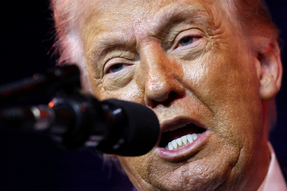 President Donald Trump has announced plans to close the Kennedy Center in Washington DC for two years.