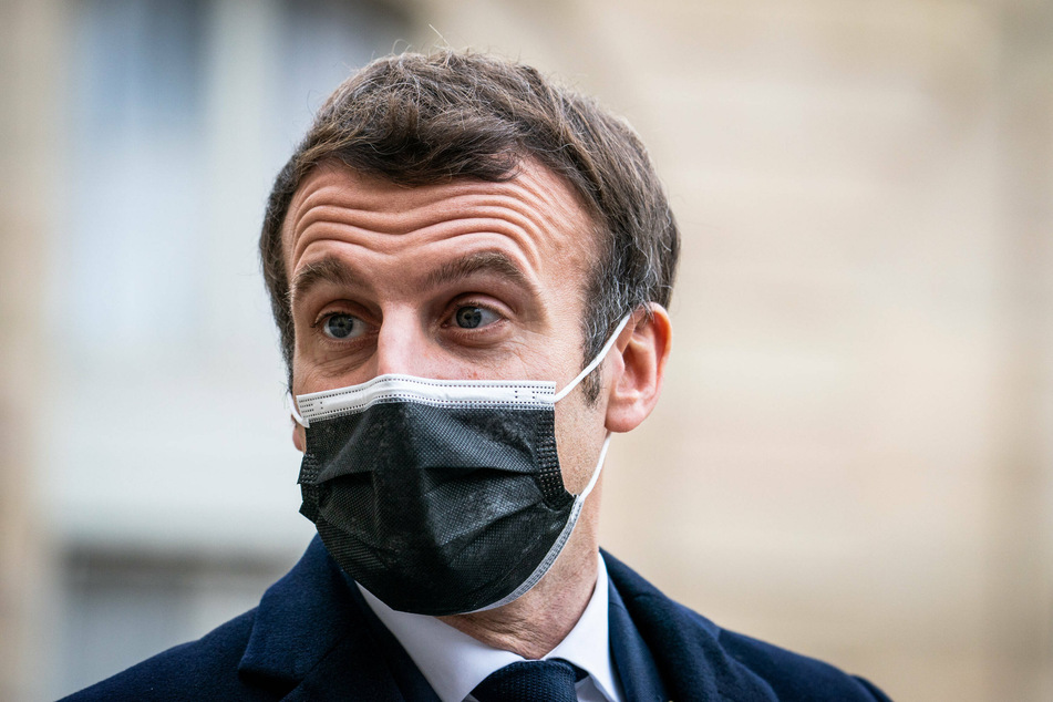 French President Macron tests positive for coronavirus