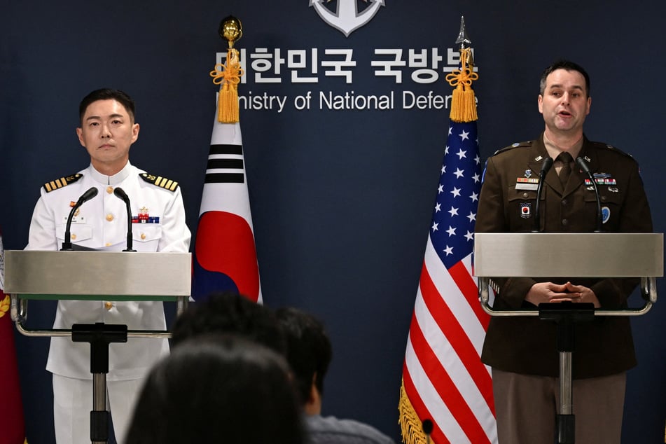 US Colonel Ryan Donald (r) joined South Korean Colonel Jang Do-young at a press briefing for the Ulchi Freedom Shield on Monday. 