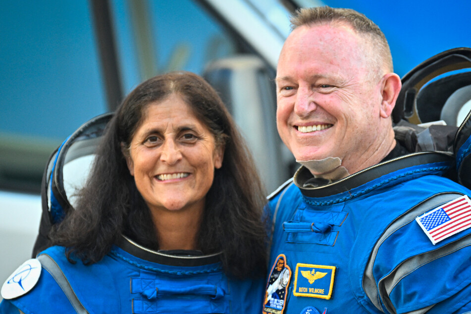 Sunita Williams (l.) and Barry "Butch" Wilmore will return on a SpaceX craft in February – stretching their original eight-day mission to more than eight months.