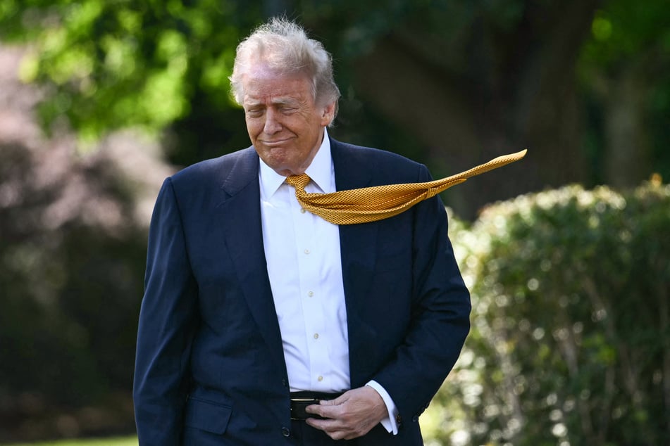A US federal appeals court on Tuesday temporarily paused a ruling declaring President Donald Trump's global 10% tariffs illegal, granting a government request to suspend the decision pending appeal.