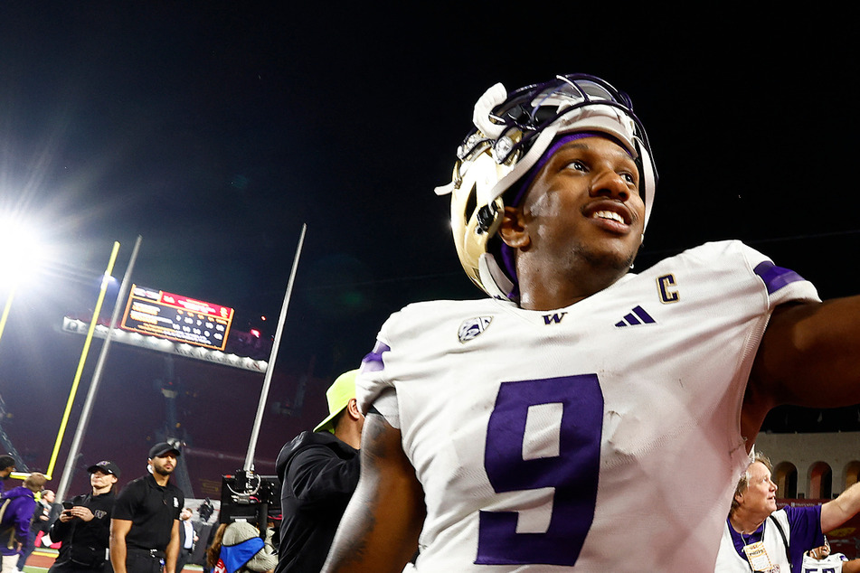 Michael Penix Jr. threatens as the leading Heisman candidate