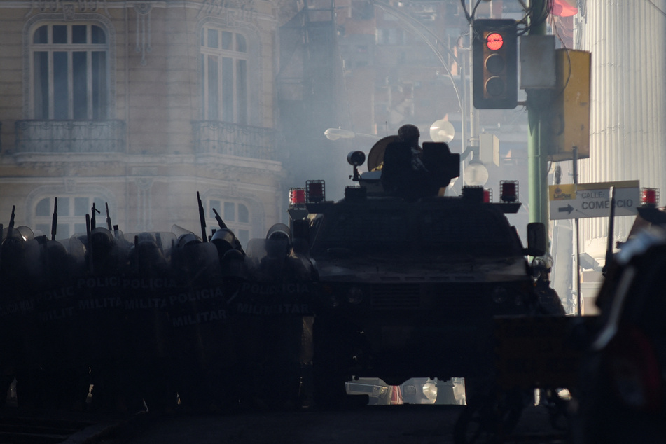 Armored vehicles occupied the square in front of the government palace in La Paz during the short-lived coup attempt.