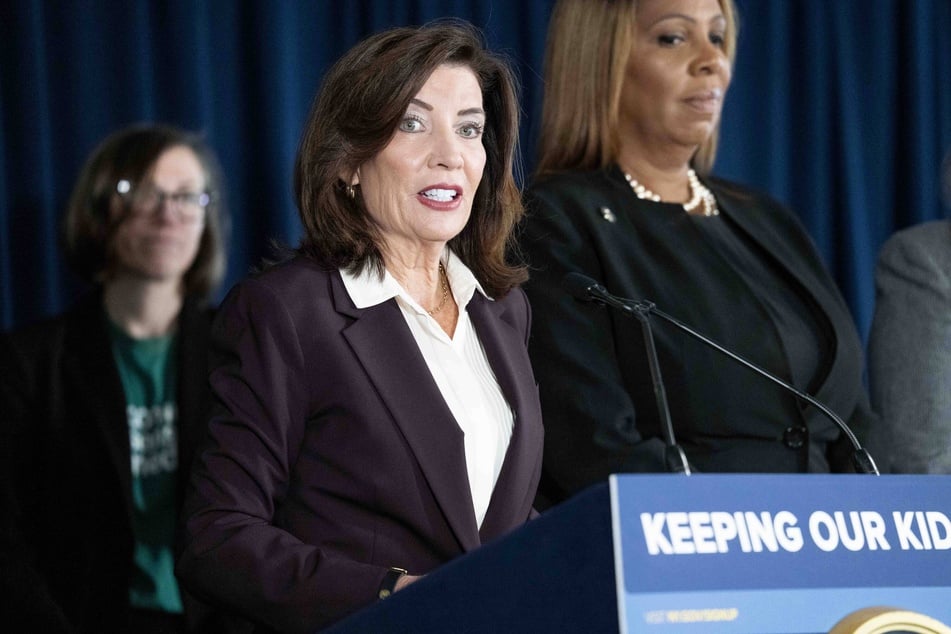 New York Governor Kathy Hochul speaks at a press conference on an AI safety bill for children on October 28, 2026.