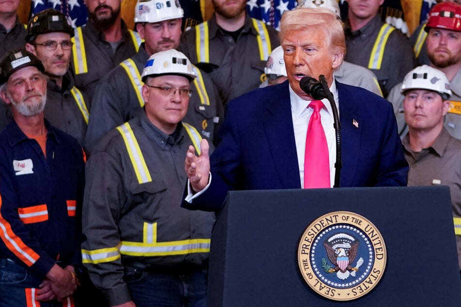 President Donald Trump on Tuesday signed executive orders that lift restrictions on coal extractions and reverse the shuttering of mines in the US.
