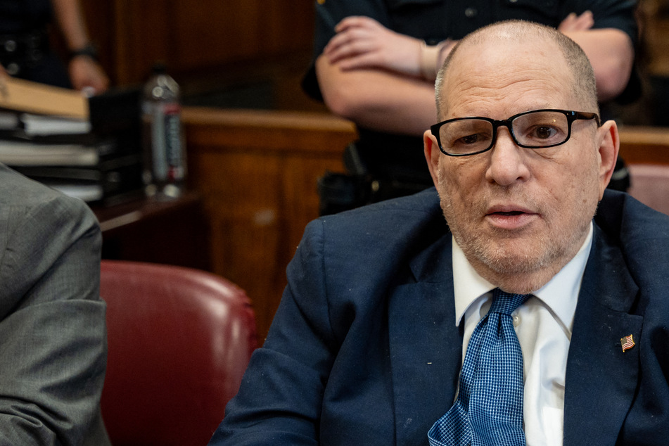 Harvey Weinstein asks to sleep at the hospital due to prison "mistreatment"