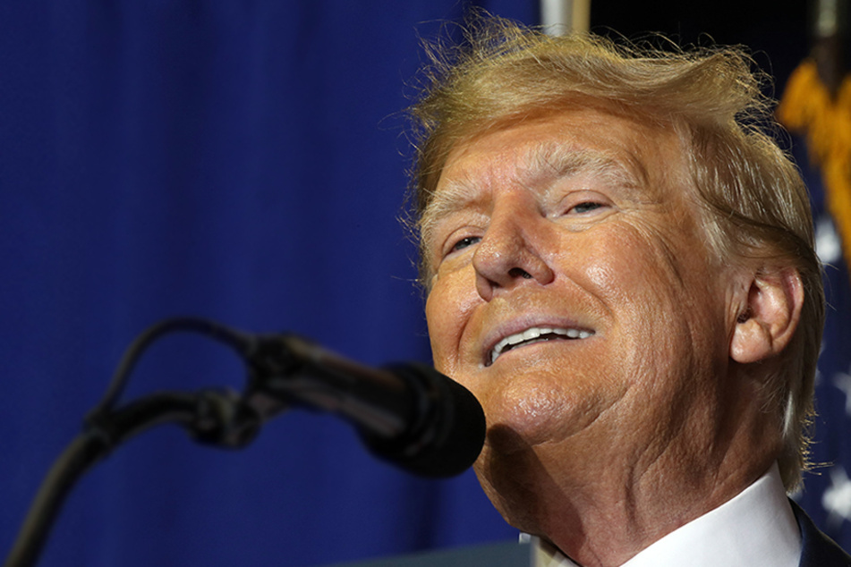 Donald Trump shares Memorial Day rant and warns of "misfits and lunatic thugs"
